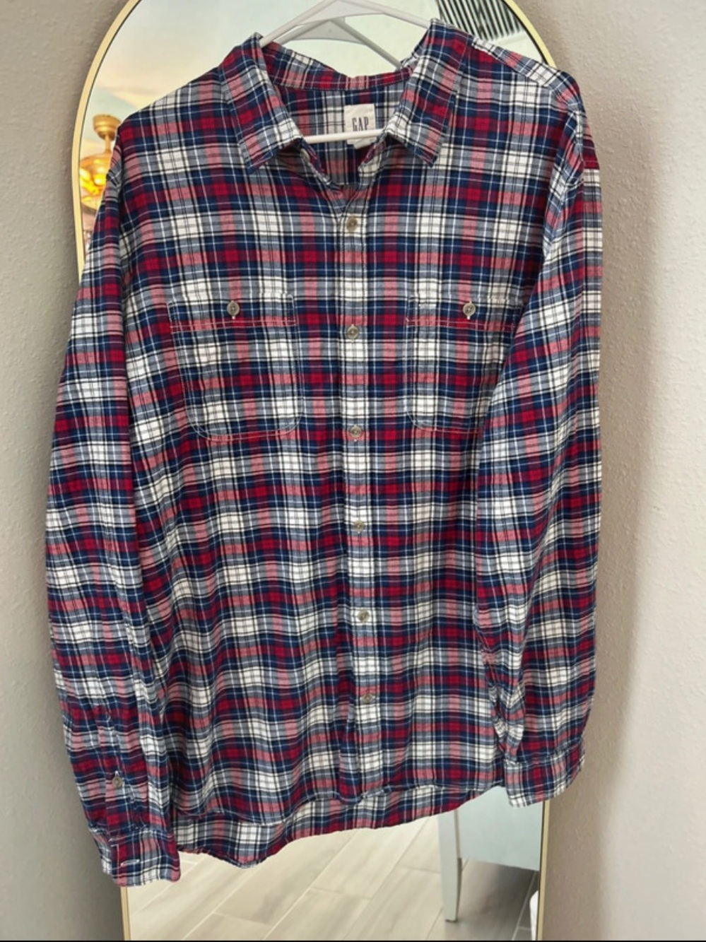 GAP Men’s Red Navy White Plaid Button-Down Shirt